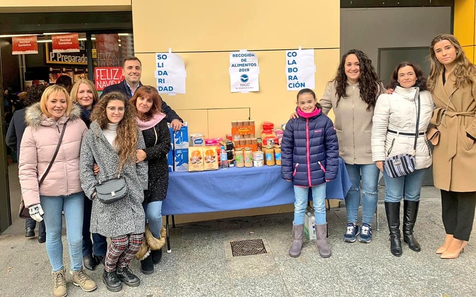 GRAN ÉXITO DE LA RECOGIDA DE ALIMENTOS DE NNGG: 1.300 KILOS&nbsp;RECOGIDOS