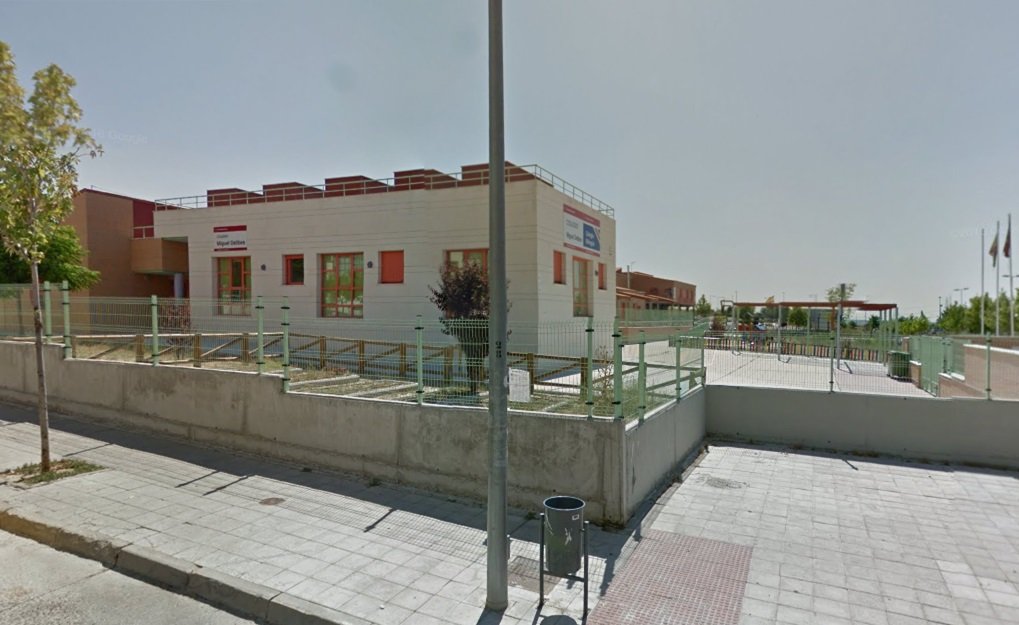 Proponemos que el personal destinado a reforzar la limpieza de los colegios se contrate a través de la bolsa de empleo&nbsp;municipal