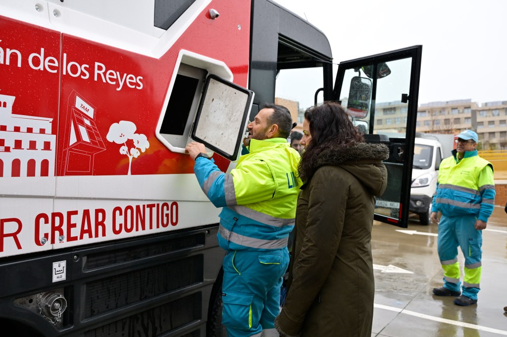 Incorporamos al servicio de Limpieza Viaria y Recogida de Residuos nueva&nbsp;maquinaria